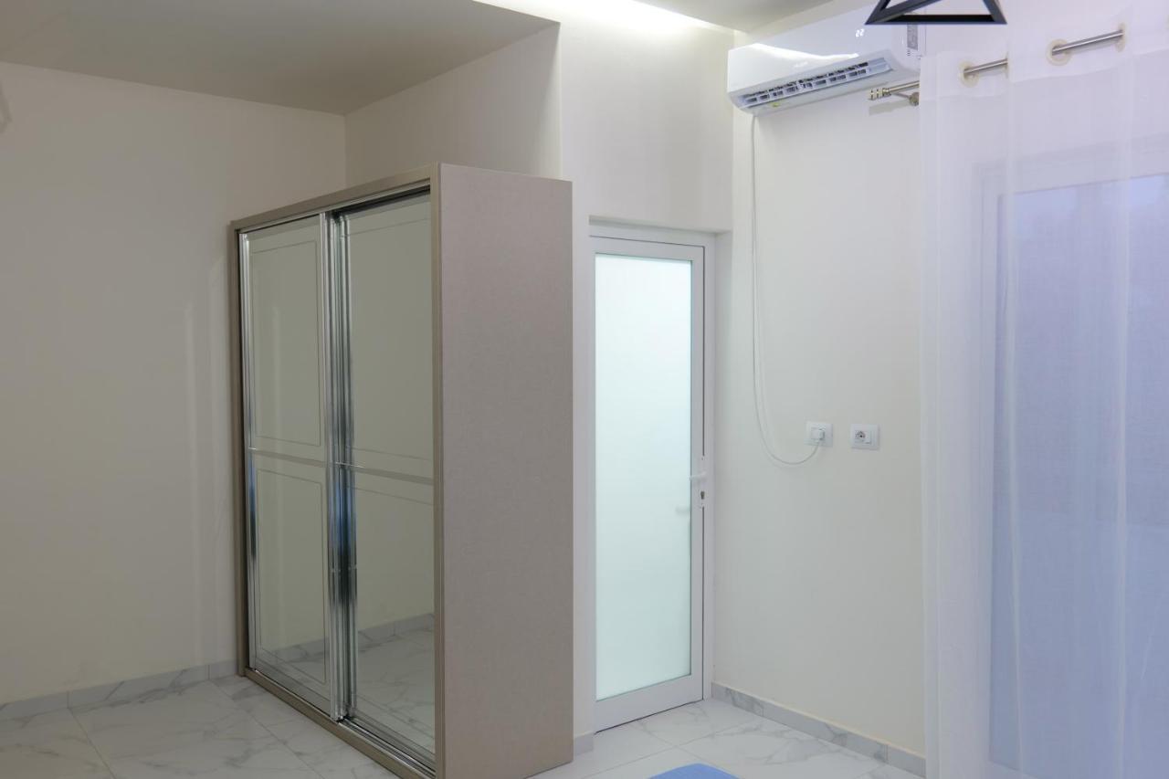 Vila Kleopatra Sarandë Exterior foto