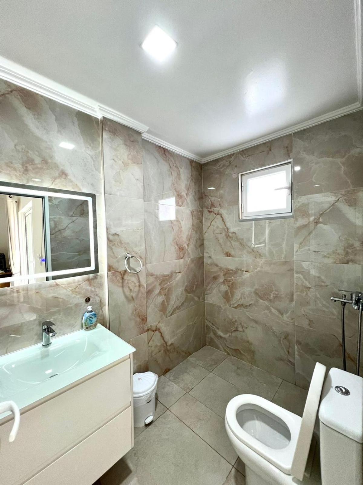 Vila Kleopatra Sarandë Exterior foto